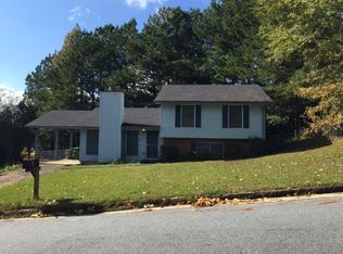 303 Tarragon Way SW, Atlanta, GA 30331