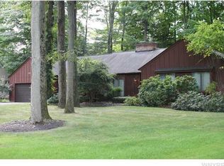 119 Middlebury Rd, Orchard Park, NY 14127