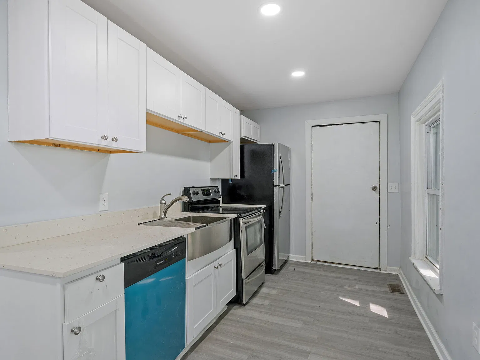 3 bed, 1495 sqft, $1,950 — Photo 4