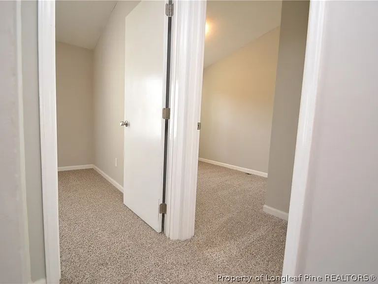 4326 Halliwell Dr — Photo 17