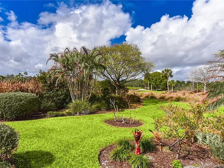 4194 SW Gleneagle Cir — Photo 37