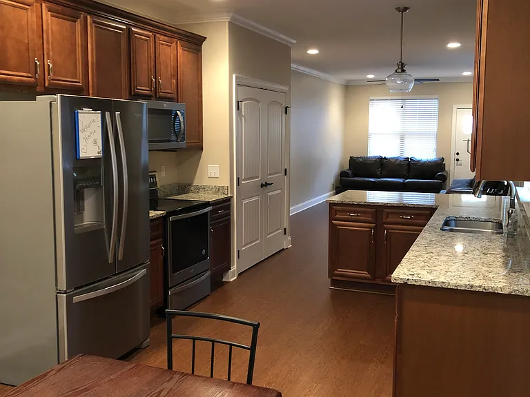 3506 Woodland Dr NW — Photo 4