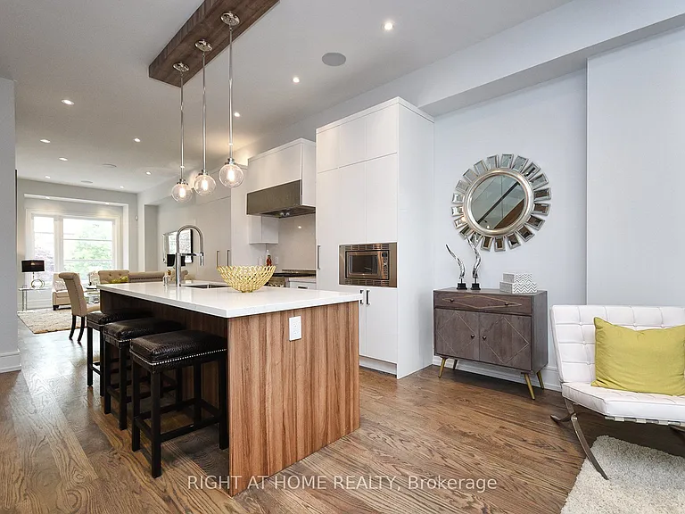 177 Ranleigh Ave — Photo 8