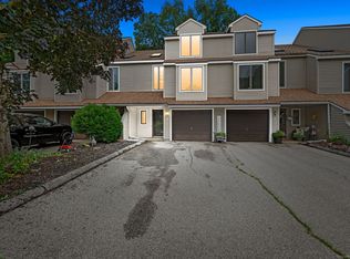 13 Westside Dr APT 89, Thompson, CT 06255