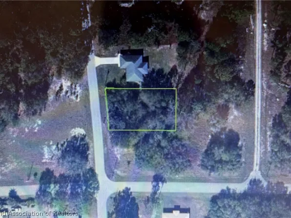 605 Fairfield Ave, Lake Placid, FL 33852