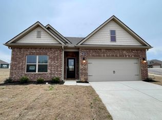 525 Riverdale Dr, Oakland, TN 38060