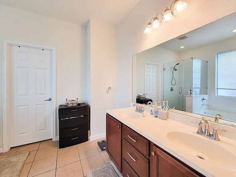 5046 Longlane Dr — Photo 29