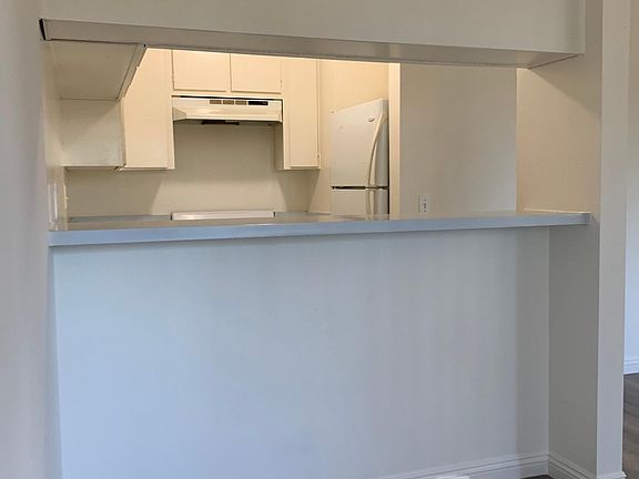 3rd image of 2505 4th St #216