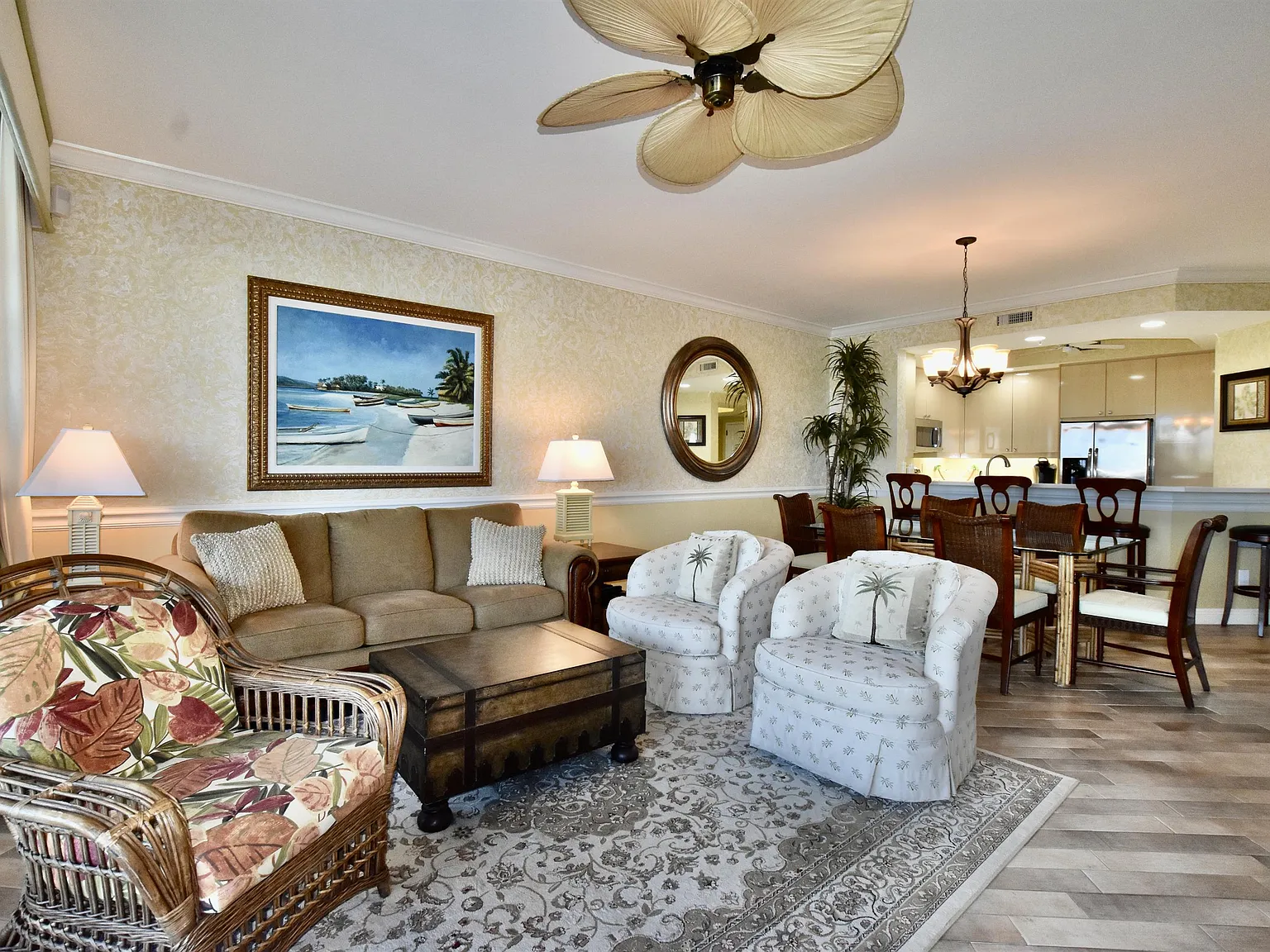 430 Cove Tower Dr — Photo 4