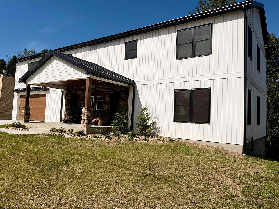 1st image of 941 Farms Dr