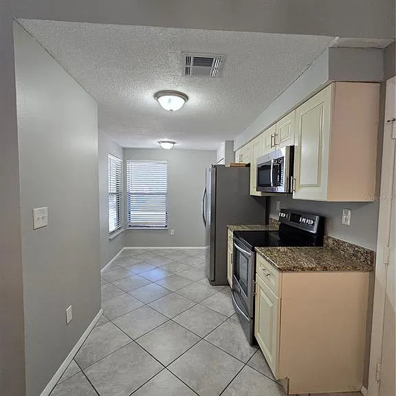 787 Arthurs Ct — Photo 12