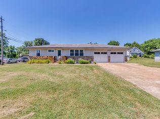 2413 Starling Airport Rd, Arnold, MO 63010