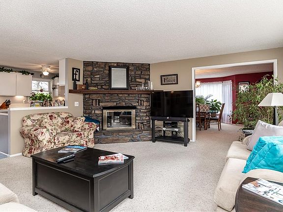 4th image of 12 Brompton Dr