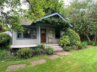 228 Furnace St, Lake Oswego, OR 97034
