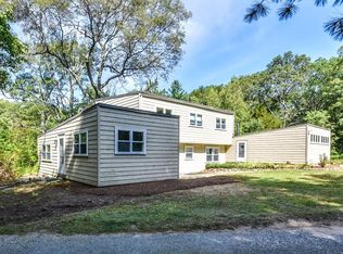 123 Centre St, Dover, MA 02030