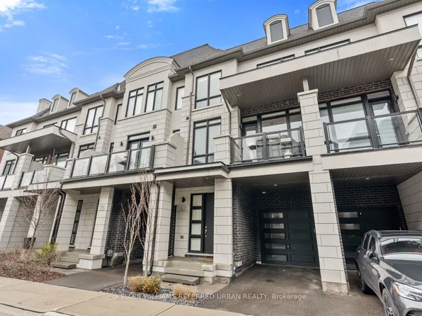 37 Globemaster Ln, Richmond Hill, ON L4E 1H4