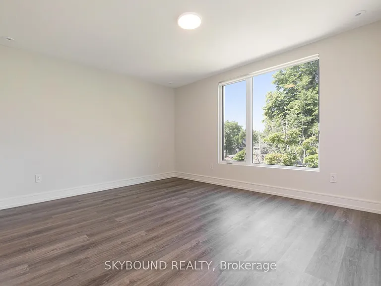 109 Rhodes Ave #4 — Photo 18