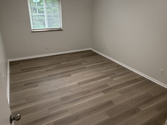 3rd image of 6017 Grace Ln #4bed1b659