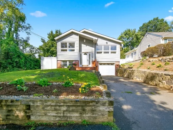 513 Wills Rd, Roxbury Twp., NJ 07850