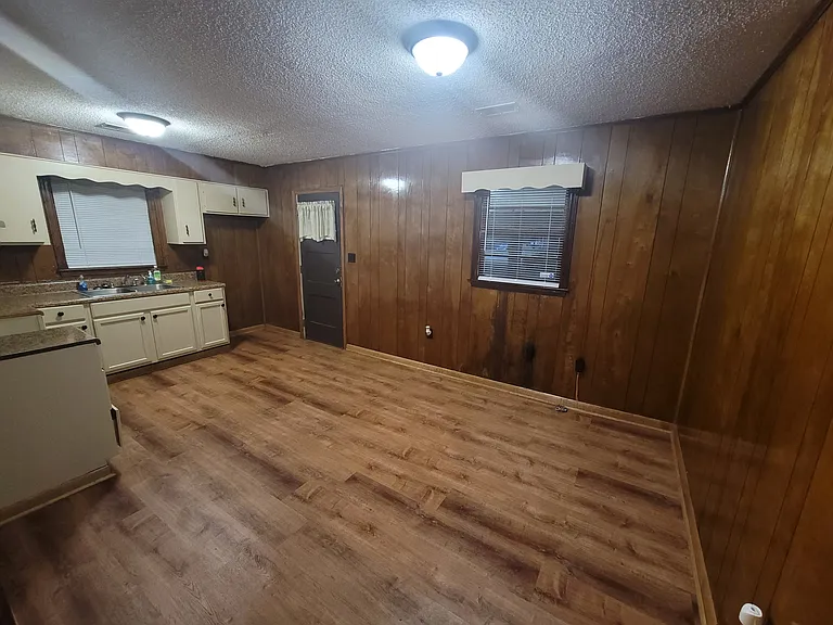 157 Pringle Dr — Photo 11
