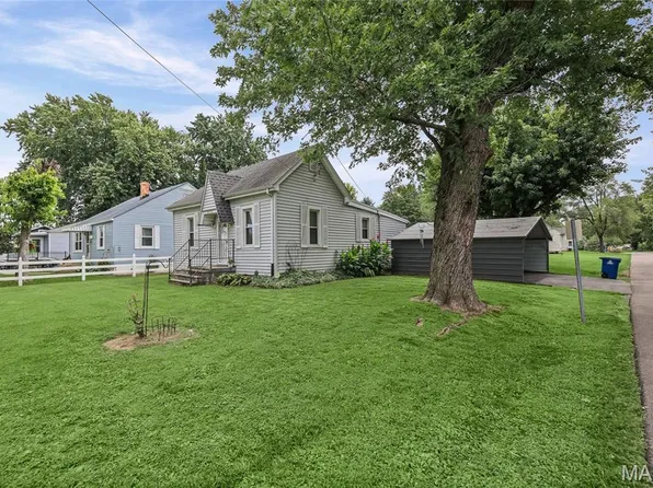 406 S 5th St, Caseyville, IL 62232