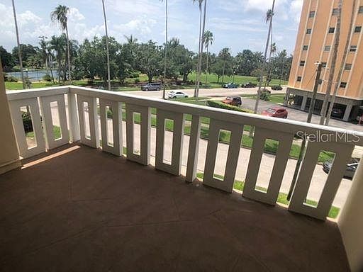 4th image of 1200 N Shore Dr NE Unit 302