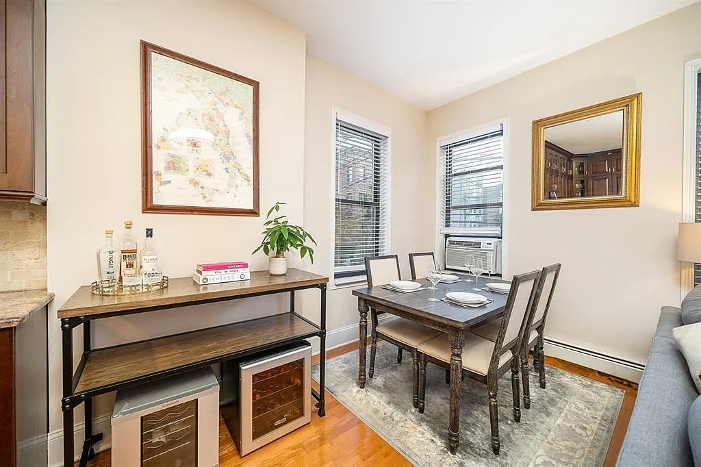 2 bed, 1.0 bath, $3,800 — Photo 4