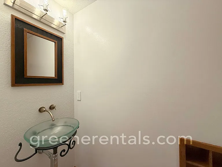 1206 Tabitha Ct NW — Photo 13