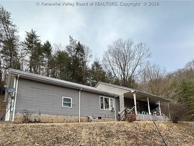 2129 Scraggs Dr, Charleston, WV, 25387