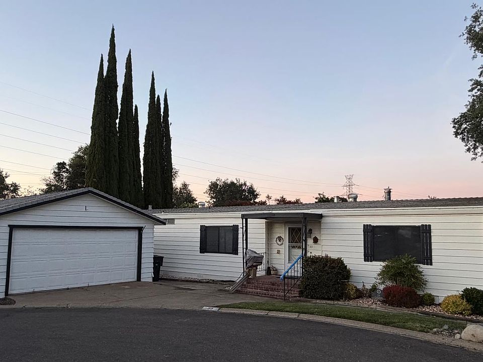 1st image of 33 Hancock Dr