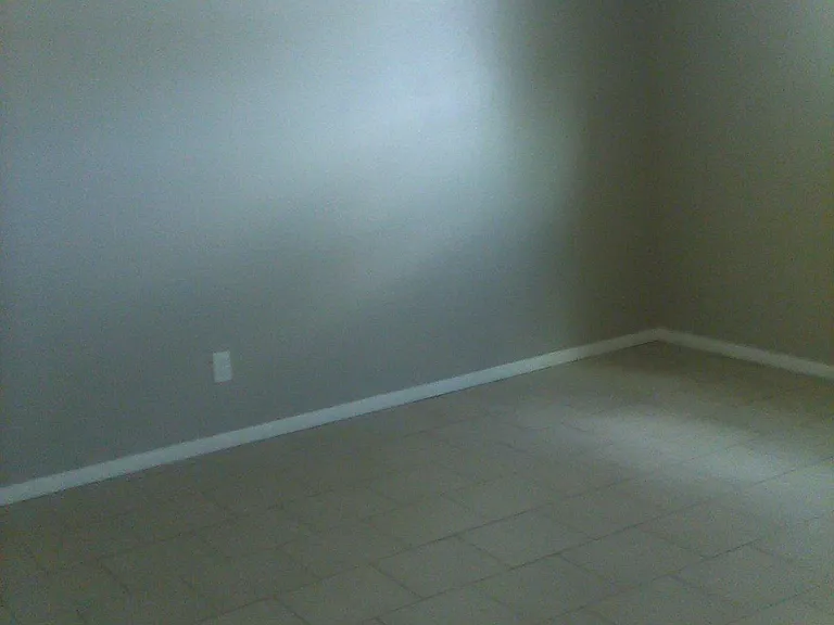 2009 N Tucker Ave — Photo 2
