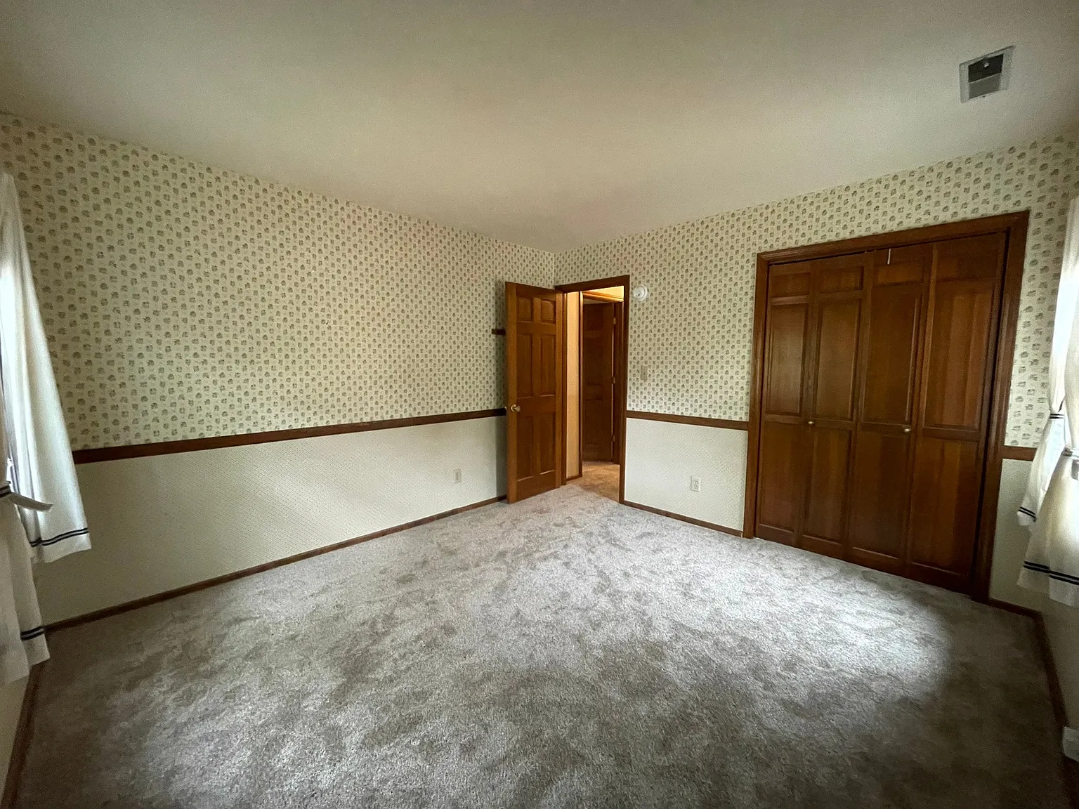 2491 Nichols Blvd — Photo 3