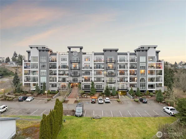 320 E 32nd Street #202, Tacoma, WA 98404