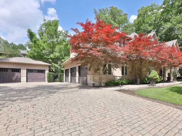 5047 Lakeshore Rd, Burlington, ON L7L 1B7