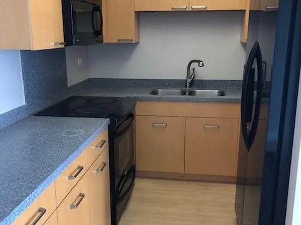 1820 Waiola St APT 703, Honolulu, HI 96826