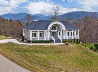 52 Governor Thomson Ter, Weaverville, NC 28787