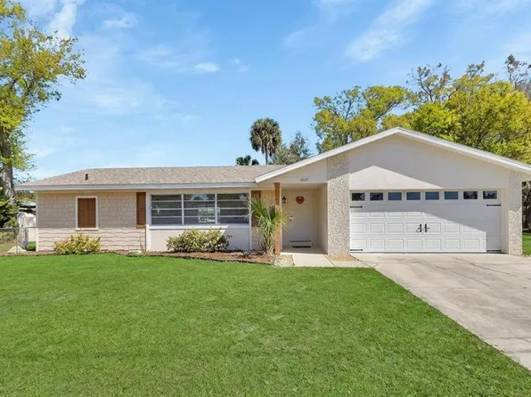 1007 Crescent Pkwy, Deland, FL 32724