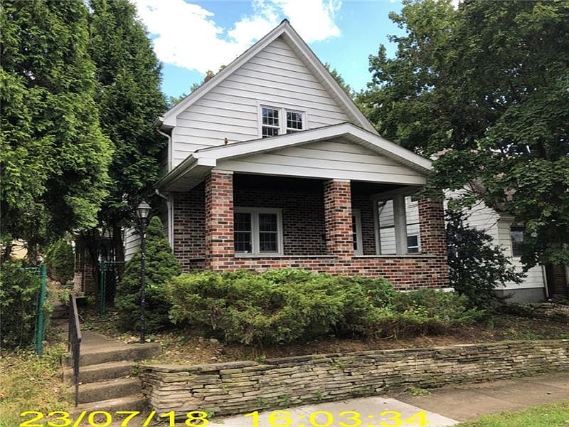 1st image of 812 Arlington Ave