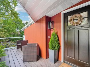 215 Rose Rd, West Nyack, NY 10994