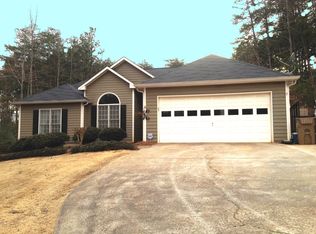 6820 Payton Rd, Cumming, GA 30041