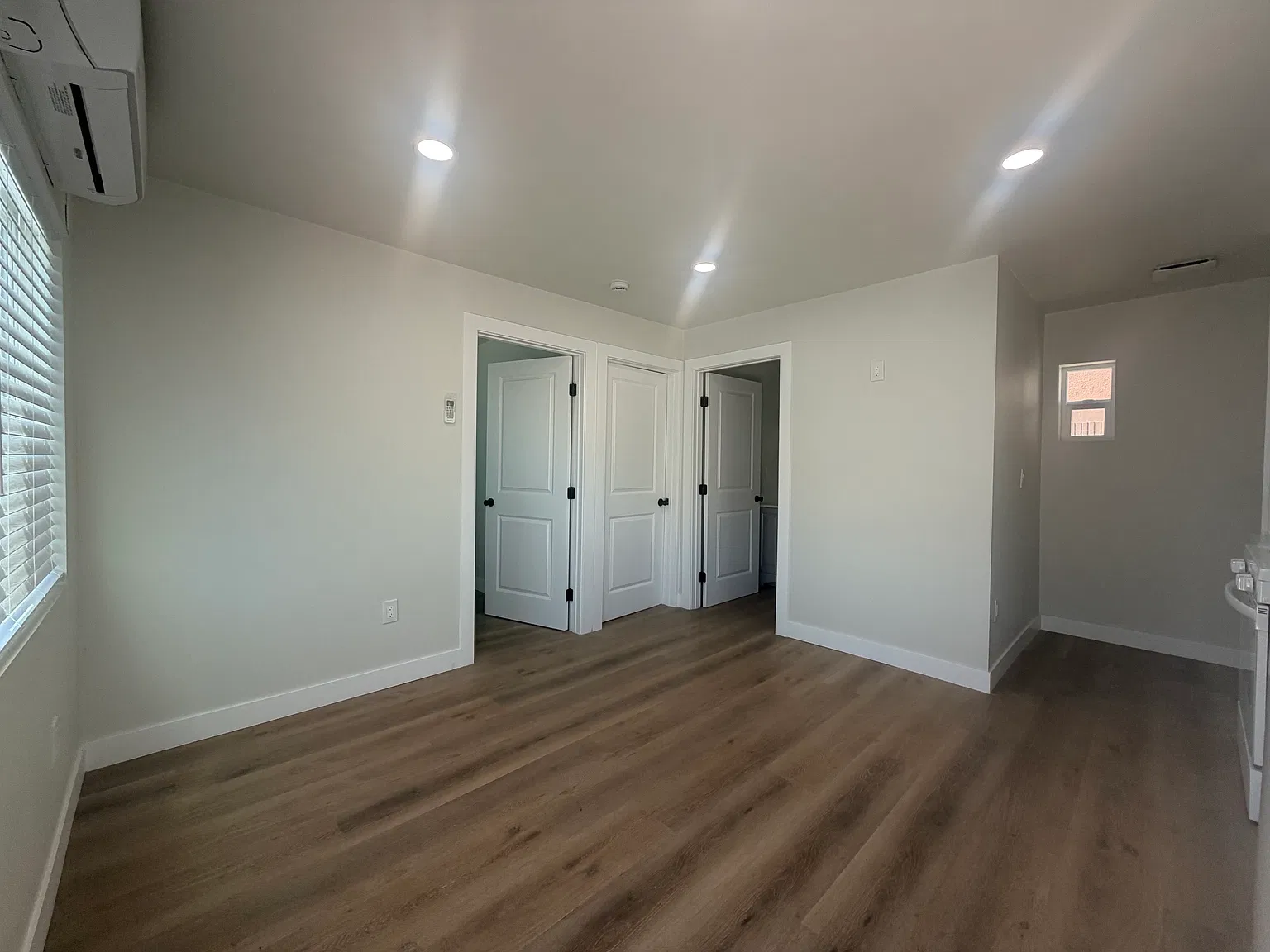 2 bed, $2,750 — Photo 3