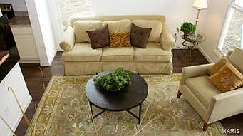 5th image of 3227 Rue Royale Street Charles