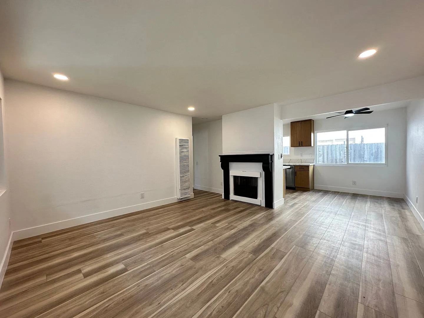 Nashville Apts — Photo 4