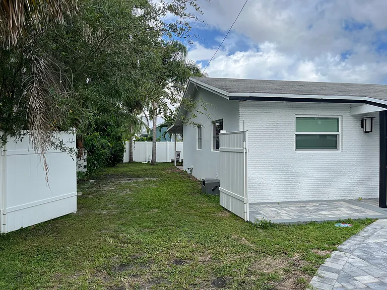 918 Marlin Dr — Photo 7