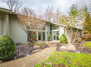 478 Ravine Dr, Aurora, OH 44202