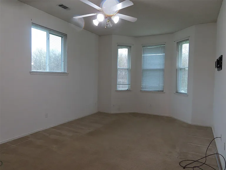 3098 Wildflower Way — Photo 20
