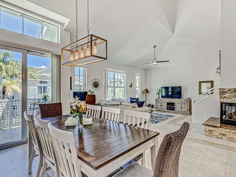 1701 Mizzenmast Way — Photo 23