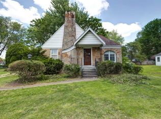 1832 S Fort Ave, Springfield, MO 65807