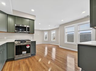 42 Almont St APT 2L, Medford, MA 02155