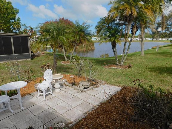 4th image of 5650 Hemingway Court #9